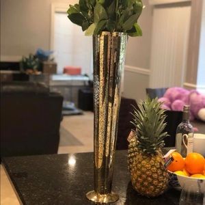 Mercury vase 24 inch high have 14 available